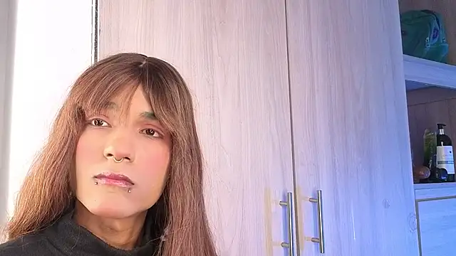 tiffanyy 777 online show from March 12, 2026, 3:56 am