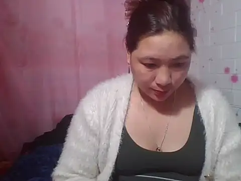 giang0055 online show from March 4, 2026, 7:14 am