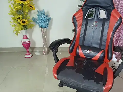 Sneha Crush online show from February 2, 2026, 7:07 am