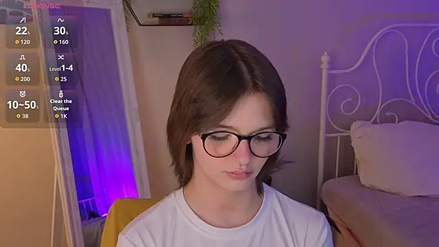 LetoriaNotley online show from February 15, 2026, 9:11 pm