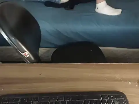 drlluis online show from February 9, 2026, 5:00 am