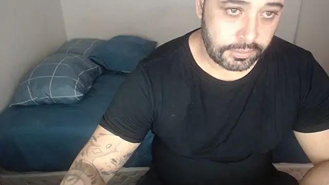 drlluis online show from May 4, 2026, 2:13 pm