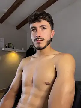 Snapshot of LIAM_COLT chatting on May 22, 2026, 8:36 pm LIAM COLT online show from May 22, 2026, 8:36 pm