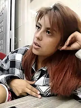 Snapshot of mia_hottie2210 chatting on January 9, 2026, 1:41 am mia hottie2210 online show from January 9, 2026, 1:41 am