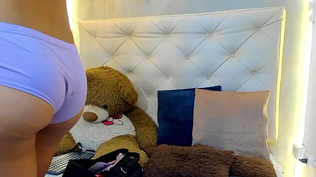 danna rivera0 online show from January 9, 2026, 7:37 pm