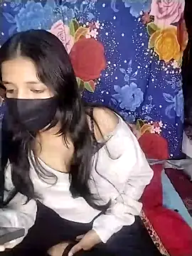 Surbhi-dixit online show from January 7, 2026, 8:00 pm