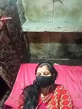 Snapshot of Bandna_thakur chatting on December 21, 2025, 10:17 pm Bandna thakur online show from December 21, 2025, 10:17 pm