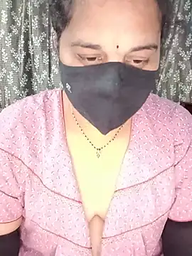 Snapshot of maduri__ chatting on July 7, 2026, 4:55 pm maduri online show from July 7, 2026, 4:55 pm