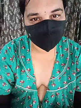 Snapshot of maduri__ chatting on July 20, 2026, 5:00 am maduri online show from July 20, 2026, 5:00 am