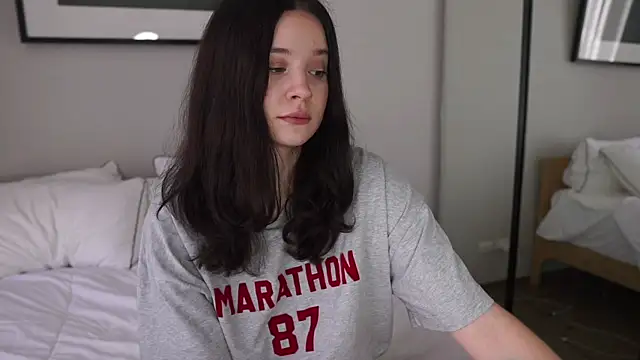 Snapshot of bonjour_nihao_hello chatting on January 11, 2026, 3:33 am bonjour nihao hello online show from January 11, 2026, 3:33 am