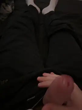 jaaydenx17 online show from May 5, 2026, 6:27 pm
