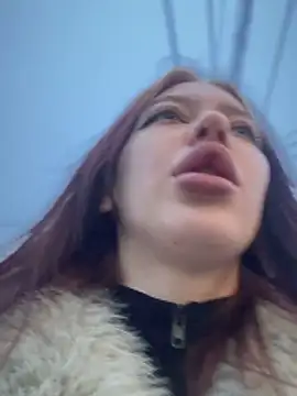 JeanGraay online show from December 21, 2025, 1:40 pm