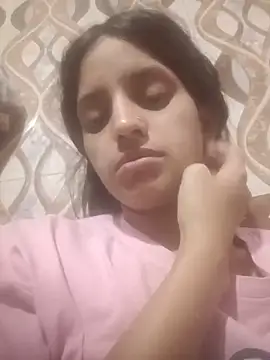 Snapshot of Eva_890 chatting on May 18, 2026, 4:18 am Eva 890 online show from May 18, 2026, 4:18 am