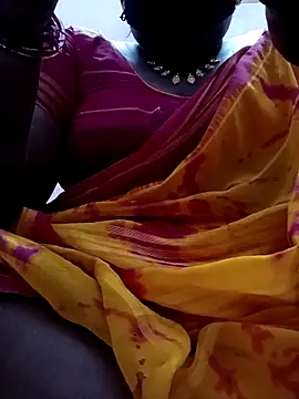 Snapshot of sirisha__9 chatting on February 10, 2026, 5:06 pm sirisha 9 online show from February 10, 2026, 5:06 pm