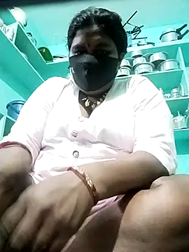 Snapshot of sirisha__9 chatting on February 12, 2026, 5:57 am sirisha 9 online show from February 12, 2026, 5:57 am