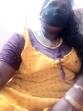 Snapshot of sirisha__9 chatting on February 15, 2026, 3:03 am sirisha 9 online show from February 15, 2026, 3:03 am