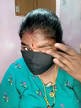 Snapshot of sirisha__9 chatting on February 22, 2026, 11:25 pm sirisha 9 online show from February 22, 2026, 11:25 pm