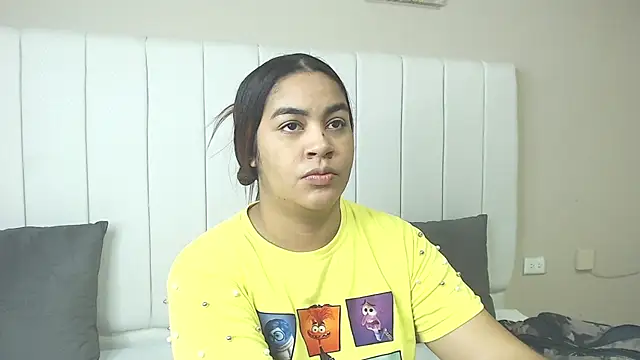 Snapshot of alicce_will02 chatting on January 14, 2026, 12:44 pm alicce will02 online show from January 14, 2026, 12:44 pm