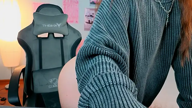 fallin lovee online show from February 2, 2026, 7:34 pm