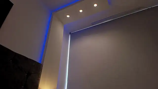 Snapshot of Eliot_X chatting on January 9, 2026, 9:16 pm Eliot X online show from January 9, 2026, 9:16 pm