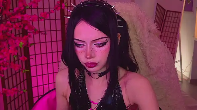 Snapshot of Dark_Diva chatting on February 28, 2026, 9:38 pm Dark Diva online show from February 28, 2026, 9:38 pm