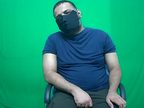 Snapshot of bdsmcoupleindia chatting on May 24, 2026, 6:18 am bdsmcoupleindia online show from May 24, 2026, 6:18 am
