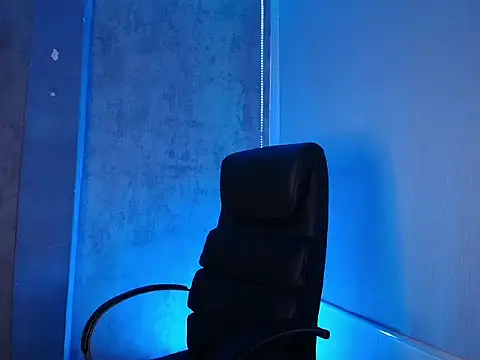 oruz stud online show from February 1, 2026, 6:50 pm