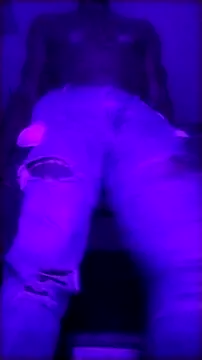 Cantgetenough0069 online show from May 19, 2026, 2:07 am