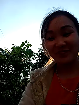 yula-bi online show from December 19, 2025, 8:43 am