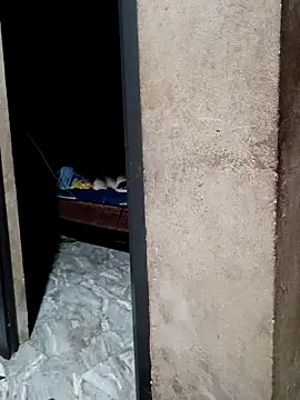 yula-bi online show from April 17, 2026, 1:03 pm