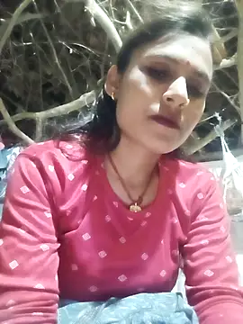 Cuty priti online show from April 20, 2026, 5:48 pm