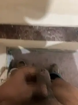 Snapshot of Horny__daddy0 chatting on January 10, 2026, 3:30 am Horny daddy0 online show from January 10, 2026, 3:30 am