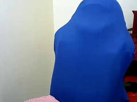 celine margo online show from October 5, 2025, 10:02 am