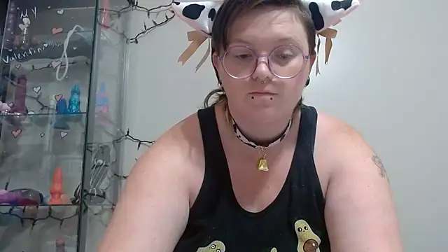 Snapshot of Pupghostt chatting on May 31, 2026, 6:09 pm Pupghostt online show from May 31, 2026, 6:09 pm