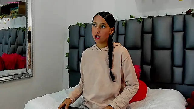Snapshot of Celeste_71 chatting on June 17, 2026, 12:50 pm Celeste 71 online show from June 17, 2026, 12:50 pm