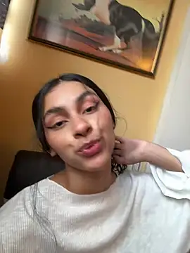 ManuelaEvans  online show from March 24, 2026, 8:03 pm