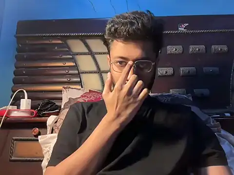 Sexy  Nerd online show from April 18, 2026, 7:40 pm