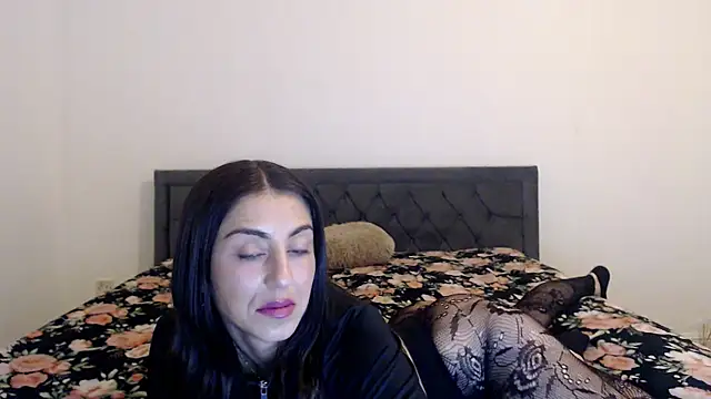 Stella John online show from September 16, 2025, 5:19 am