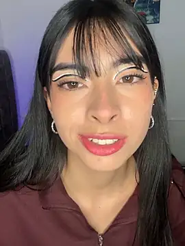 junorise23 online show from March 11, 2026, 4:07 am