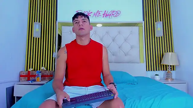 Sweet kevin1 online show from January 13, 2026, 6:08 am