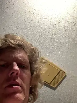 Snapshot of heath82841 chatting on February 13, 2026, 5:14 am heath82841 online show from February 13, 2026, 5:14 am