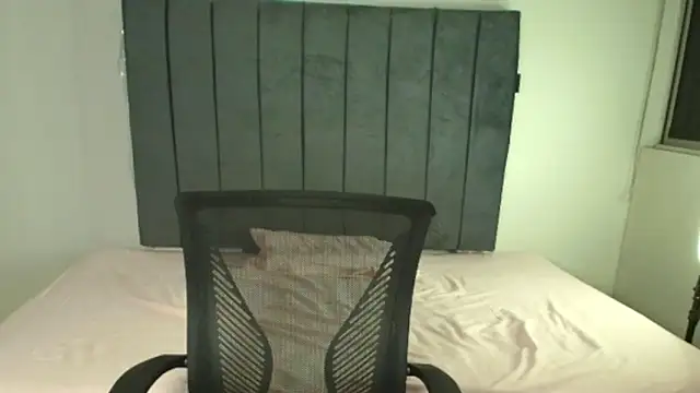 Sofii unicorn online show from February 25, 2026, 5:06 am