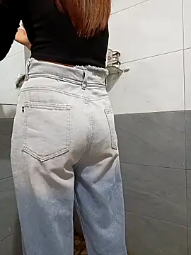 hangnga89 online show from February 6, 2026, 12:15 am