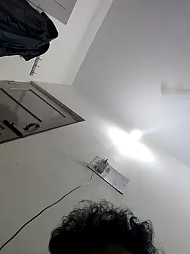 thelonewolf36 online show from March 25, 2026, 10:32 am