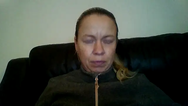 Snapshot of jennyblondeuk chatting on January 17, 2026, 7:39 pm jennyblondeuk online show from January 17, 2026, 7:39 pm
