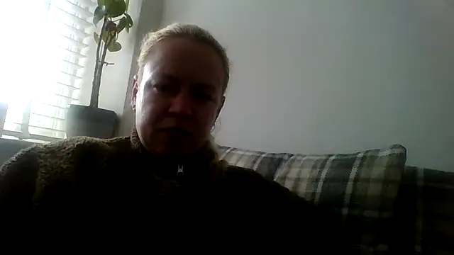 Snapshot of jennyblondeuk chatting on February 20, 2026, 3:01 pm jennyblondeuk online show from February 20, 2026, 3:01 pm