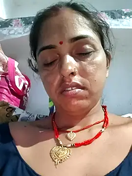 Mahima rani34 online show from May 1, 2026, 9:52 pm