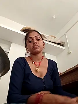 Mahima rani34 online show from May 14, 2026, 9:49 am