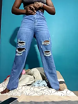 Snapshot of ShyNaughtyBabe chatting on January 12, 2026, 12:16 am ShyNaughtyBabe online show from January 12, 2026, 12:16 am