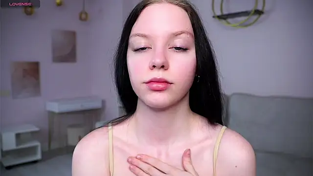 ElmiraShivley online show from February 22, 2026, 3:29 am